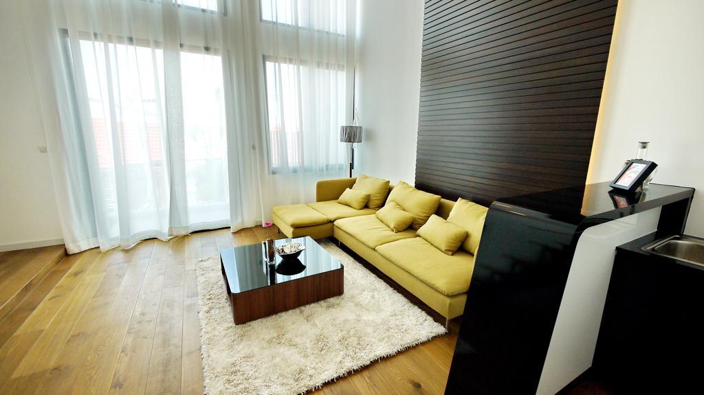 The Win Residence Pattaya Exterior photo