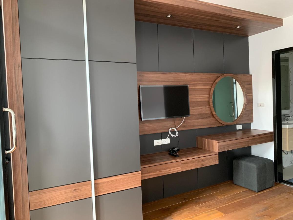 The Win Residence Pattaya Exterior photo